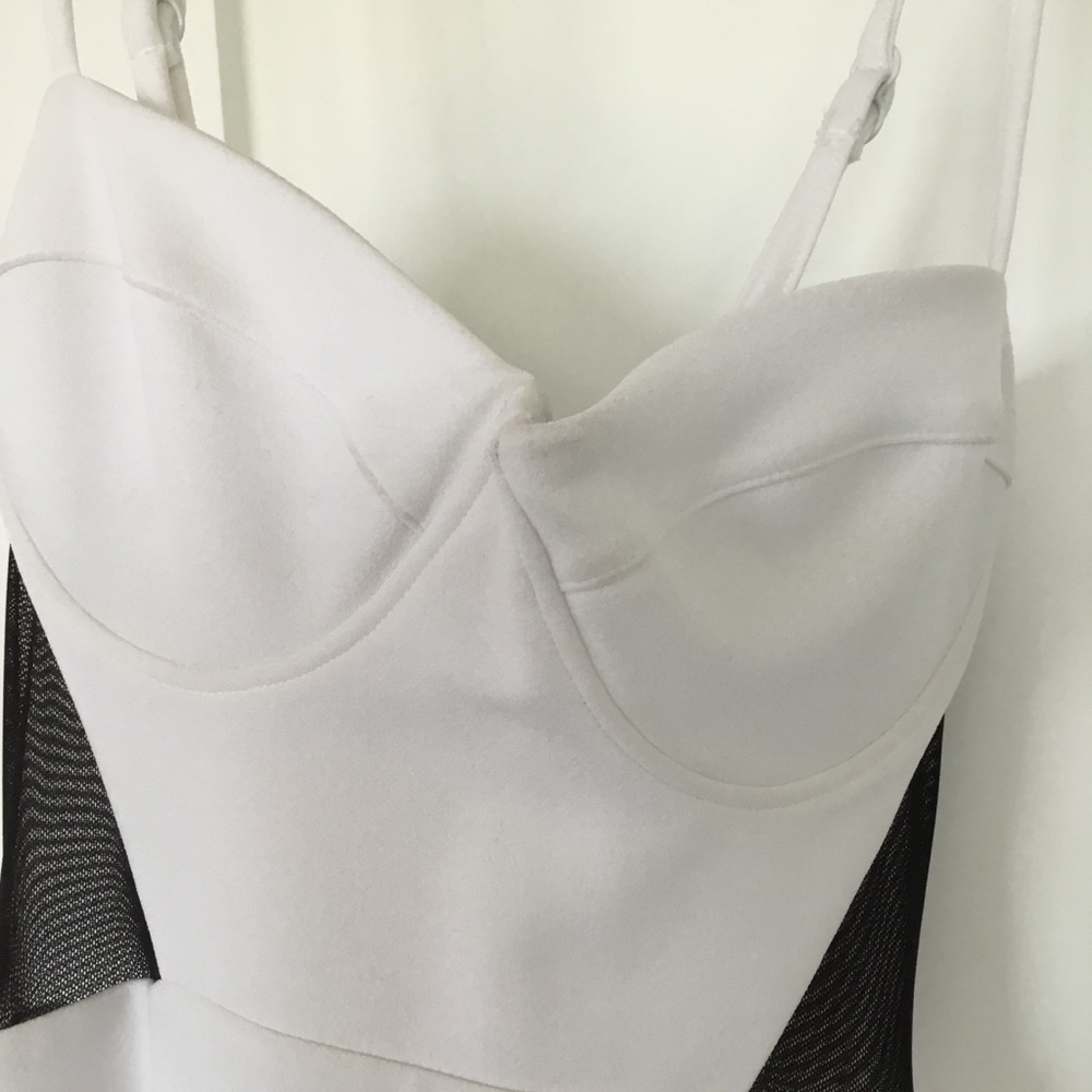 Nookie Bianca white dress with black mesh - Picture 6 of 11